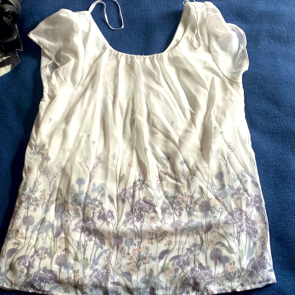 Sleeveless Blouse